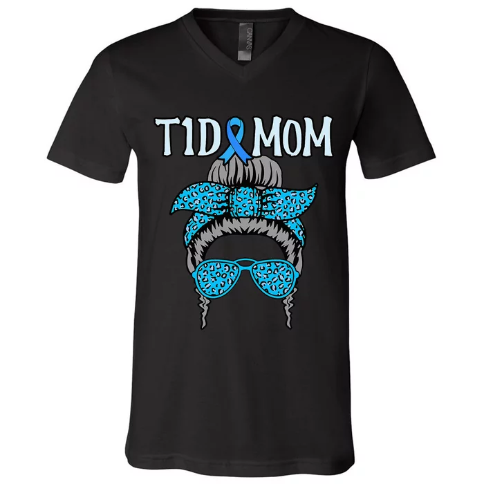 T1D Mom Diabetes Awareness Diabetic Blue Ribbon V-Neck T-Shirt