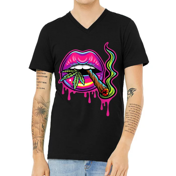 Teeth Marijuana Leaf 420 Lips Sexy Smoker Blunt Weed V-Neck T-Shirt