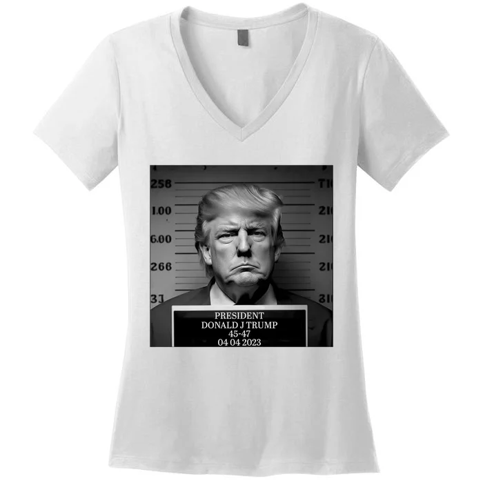 Trump Mug Shot, Trump Not Guilty Pro Trump Supporter Women's V-Neck T-Shirt