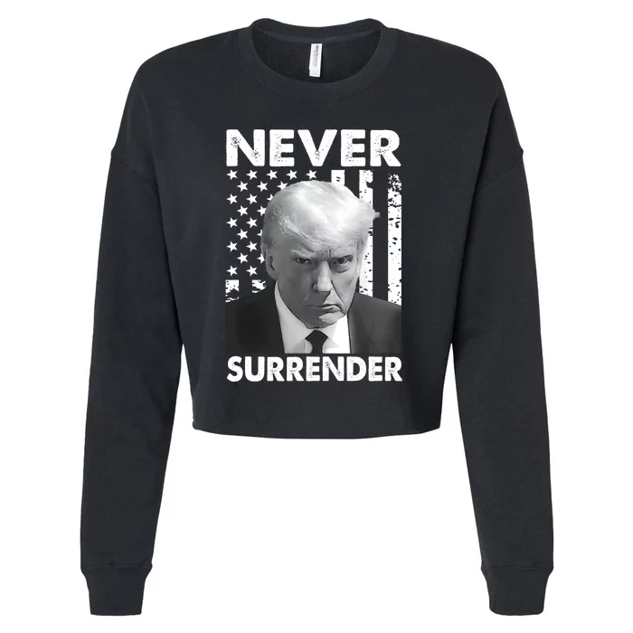 Trump Mug Shot Donald Trump Mug Shot Never Surrender Cropped Pullover Crew