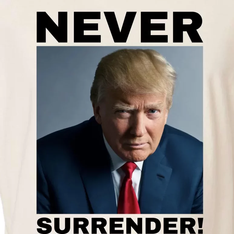 Trump never surrender 2024 Mugshot Garment-Dyed Women's Muscle Tee