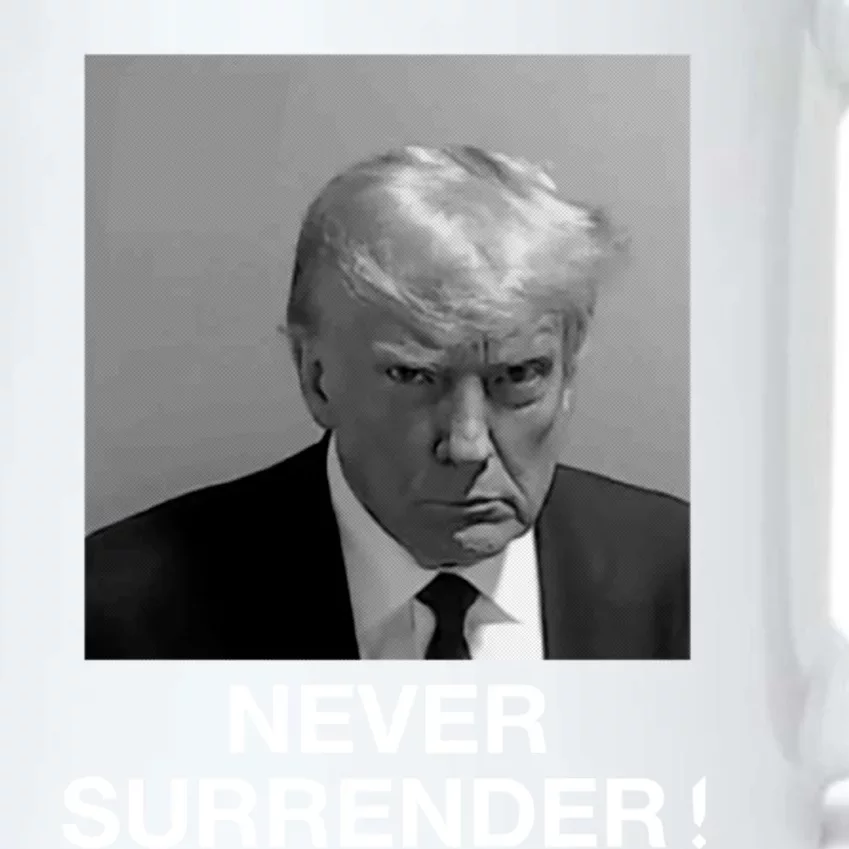 Trump never surrender Donald Trump Mugshot 2024 Black Color Changing Mug