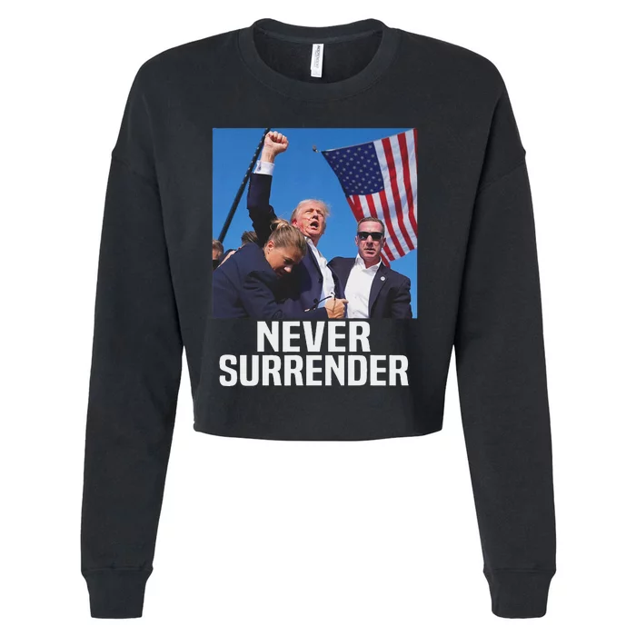 Trump Never Surrender 2024 Resilient Leadership Cropped Pullover Crew