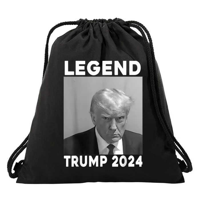 Trump Never Surrender Donald Trump Mugshot 2024 Drawstring Bag