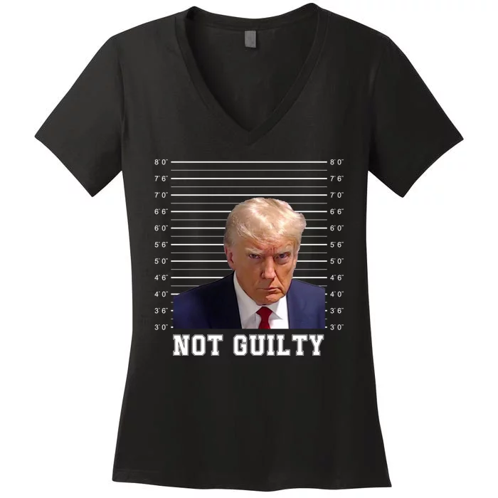 Trump Never Surrender Donald Trump Mugshot 2024 Women's V-Neck T-Shirt