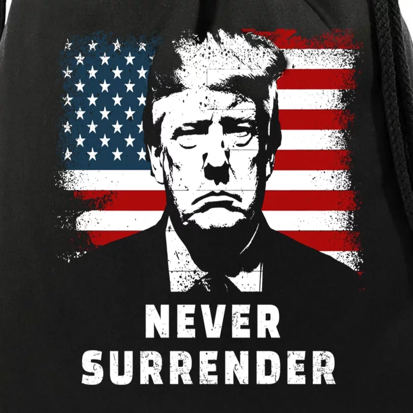 Trump Never Surrender Drawstring Bag