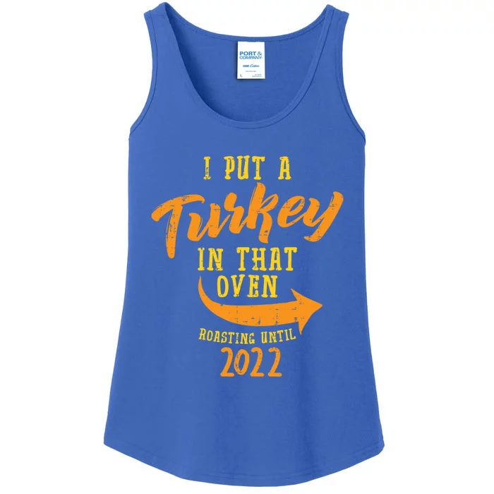 Turkey Oven Pregnancy Thanksgiving Baby Announcet Dad Great Gift Ladies Essential Tank