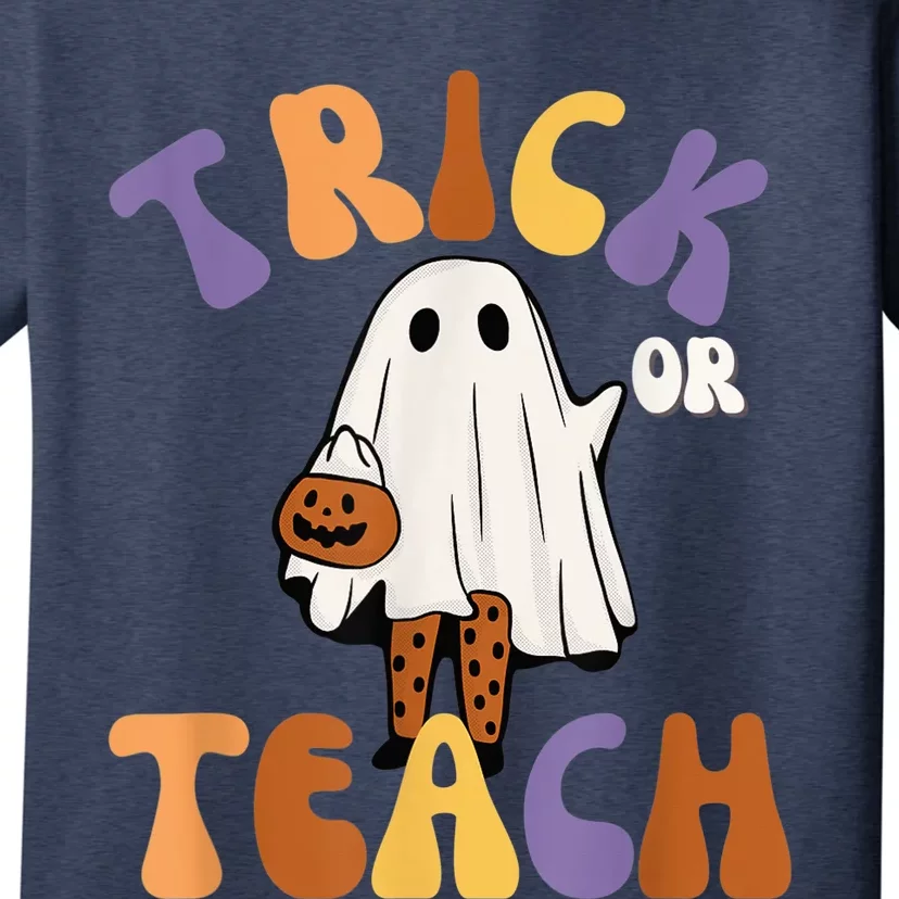 Trick or Teach Retro Groovy Halloween Cute Fun Ghost Teacher T-Shirt