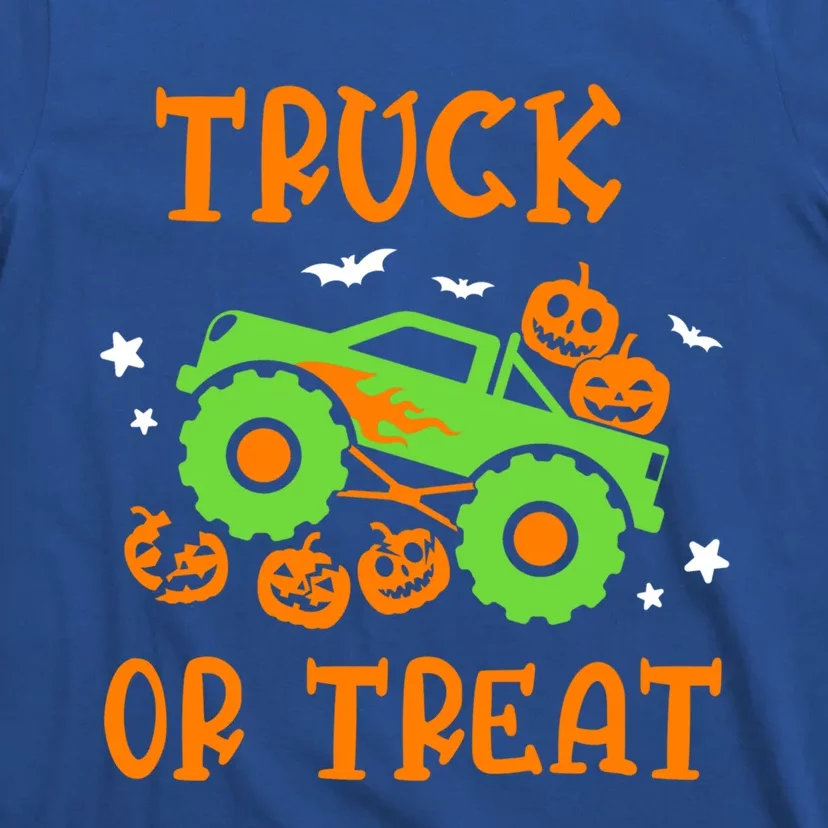 Truck Or Treat Truck Pumpkin Halloween Costume Truck Gift T-Shirt