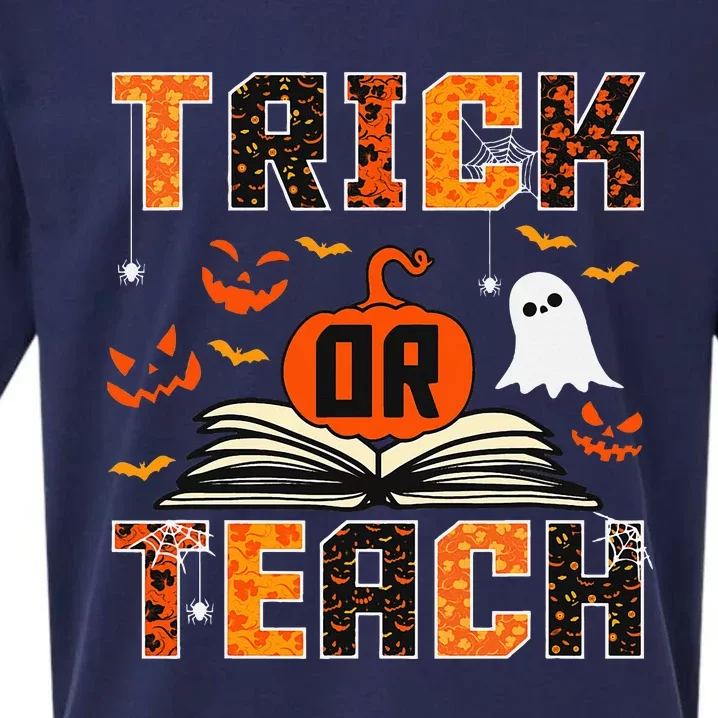 Trick Or Teach Retro Halloween Teacher Costume Sueded Cloud Jersey T-Shirt