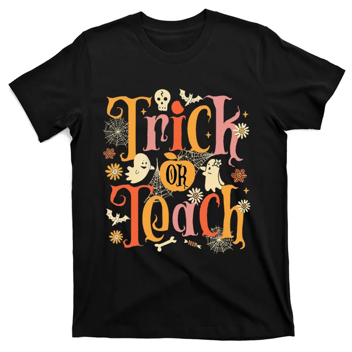 Trick Or Teach Funny Teacher Halloween Costume T-Shirt