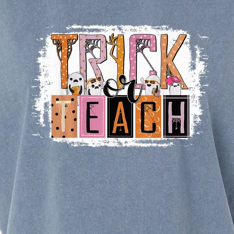 Trick or Teach Floral Groovy Halloween Teacher Retro Ghost Garment-Dyed Women's Muscle Tee