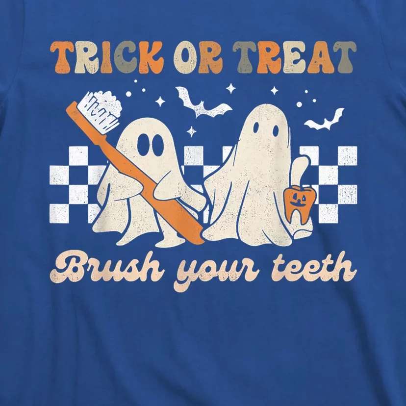 Trick Or Treat Brush Your Teeth Retro Halloween Dentist Gift T-Shirt