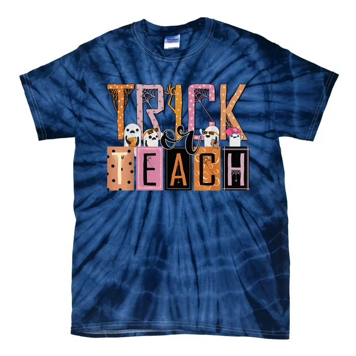 Trick or Teach Floral Groovy Halloween Teacher Retro Ghost Tie-Dye T-Shirt