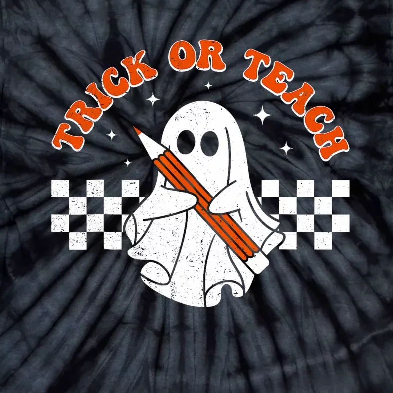 Trick Or Teach Groovy Teacher Halloween Retro Floral Ghost Tie-Dye T-Shirt