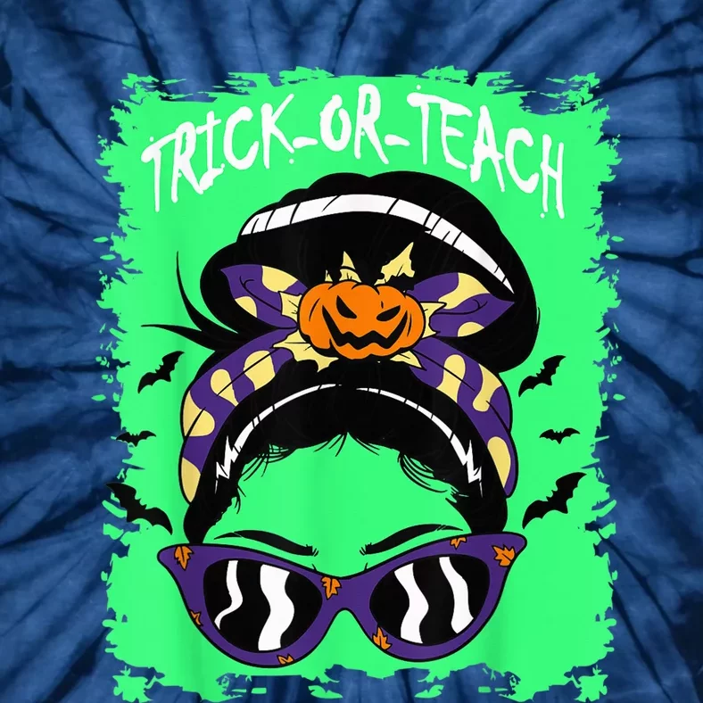 Trick or Teach Cute Halloween Teacher Messy Bun Retro Shades Tie-Dye T-Shirt