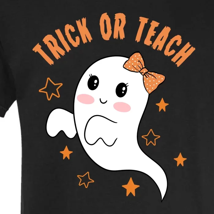 Trick Or Teach Cute Halloween Teacher Garment-Dyed Heavyweight T-Shirt