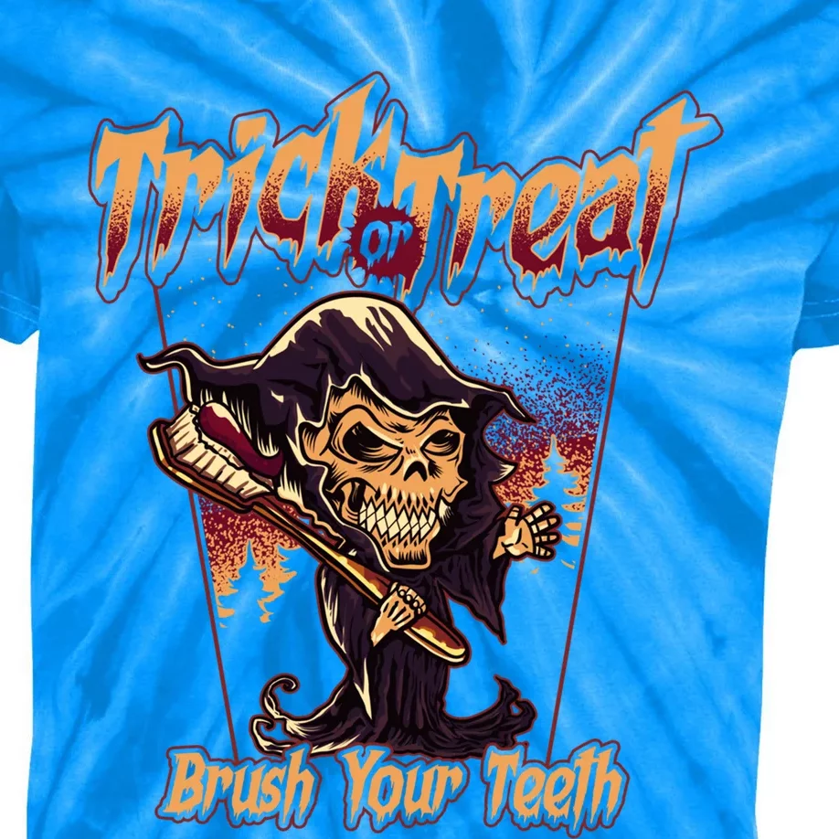 Trick Or Treat Brush Your Teeth Dentist Halloween Funny Gift Kids Tie-Dye T-Shirt