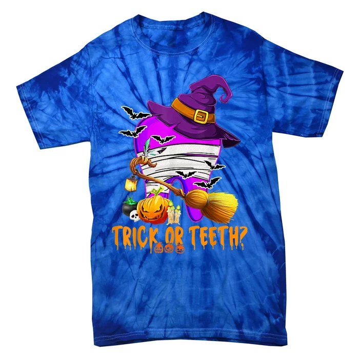 Trick Or Treat Brush Your Teeth Dentist Halloween Gift Tie-Dye T-Shirt