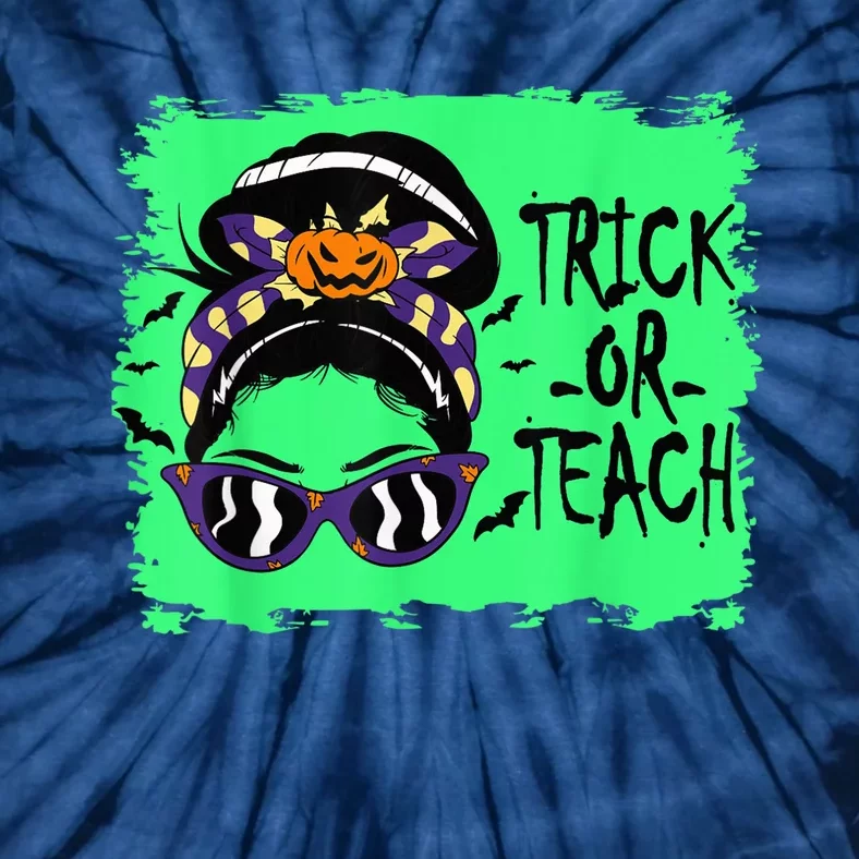 Trick or Teach Cute Halloween Teacher Messy Bun Retro Shades Tie-Dye T-Shirt