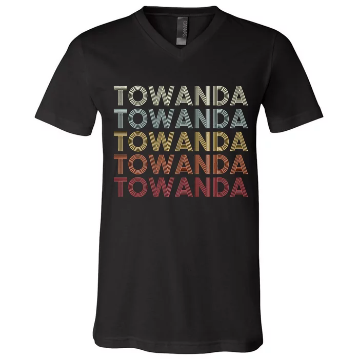 Towanda Pennsylvania Towanda PA Retro Vintage Text V-Neck T-Shirt