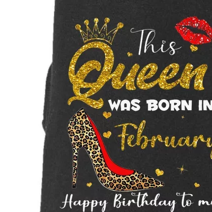 This Queen Was Born In February Happy Birthday To Me Wo Doggie 3-End Fleece Hoodie