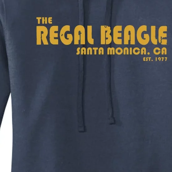 The Regal Beagle Company Sitcom 70s 80s Threes Funny Premium T Women's Pullover Hoodie