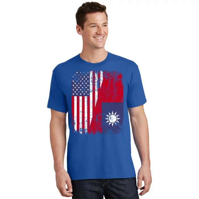 Taiwanese Roots Half American Flag Usa Taiwan Flag Gift T-Shirt