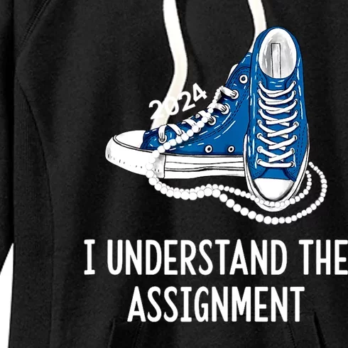 T Sneakers And Pearls Kamala 2024 I Understand The Assignmen Gift Women's Fleece Hoodie