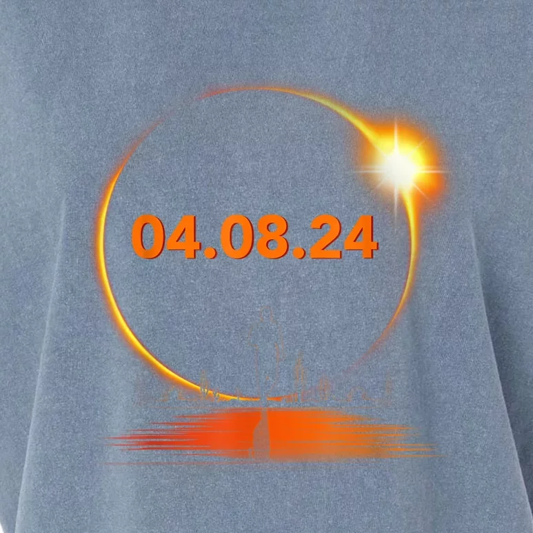 Total Solar Eclipse 2024 USA April 8 2024 Garment-Dyed Women's Muscle Tee