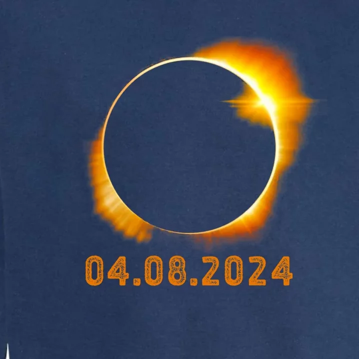 Total Solar Eclipse April 8 2024 Trending Design Garment-Dyed Sweatshirt