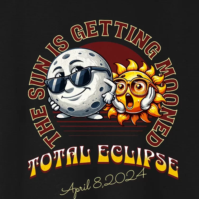 Total Solar Eclipse Chase 2024 Sun Is Getting Mooned Women's Crop Top Tee