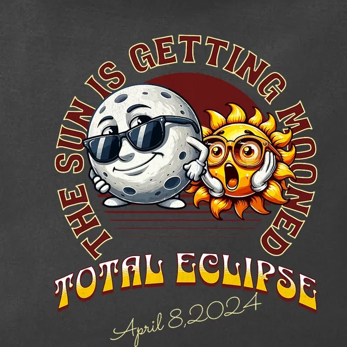 Total Solar Eclipse Chase 2024 Sun Is Getting Mooned Zip Tote Bag