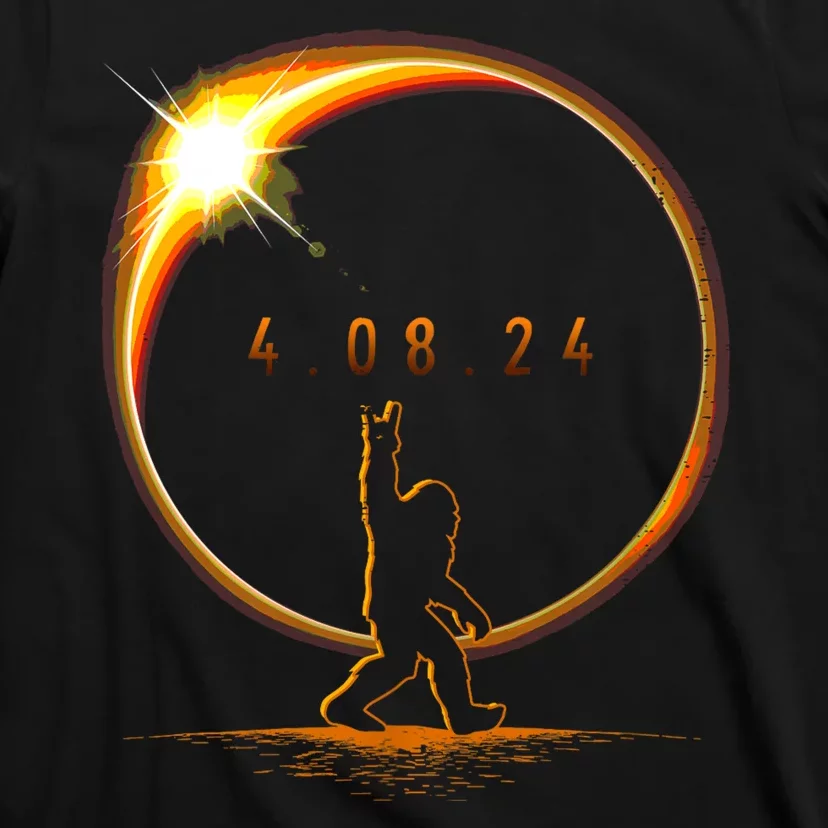 Total Solar Eclipse April 8 2024 Bigfoot T-Shirt