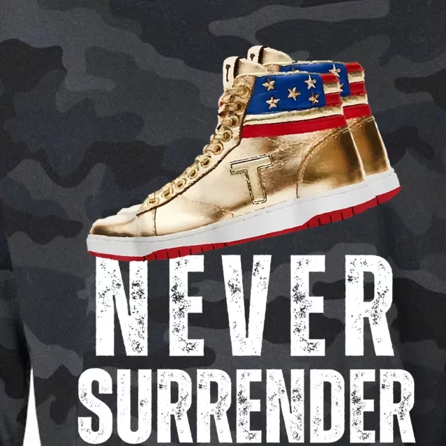 Trump Sneakers Never Surrender Pro Trump Sneakers Cropped Pullover Crew