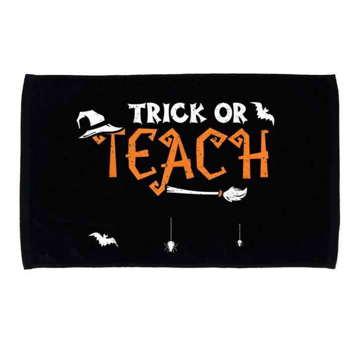 Teacher: Trick Or Teach - Halloween Sayings Microfiber Hand Towel