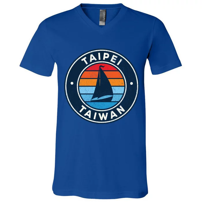 Taipei Taiwan Vintage Sailboat Retro 70s Gift V-Neck T-Shirt