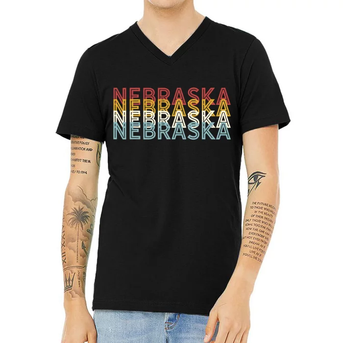 Usa 70s State Retro Vintage Nebraska V-Neck T-Shirt