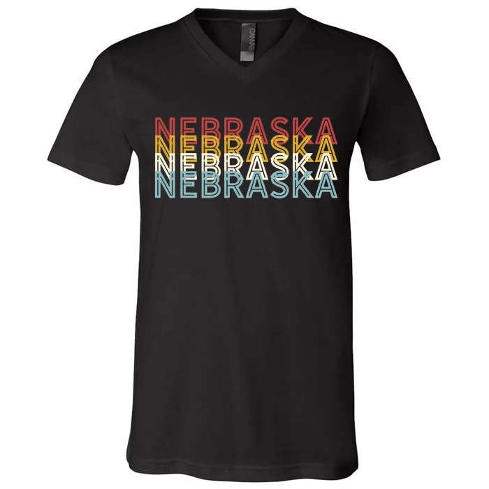 Usa 70s State Retro Vintage Nebraska V-Neck T-Shirt