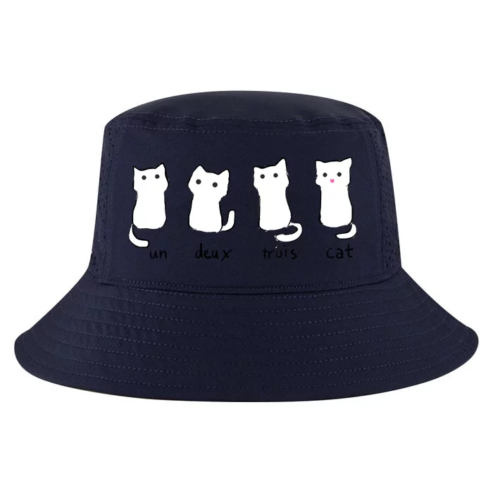 Un Deux Trois Cat Cool Comfort Performance Bucket Hat