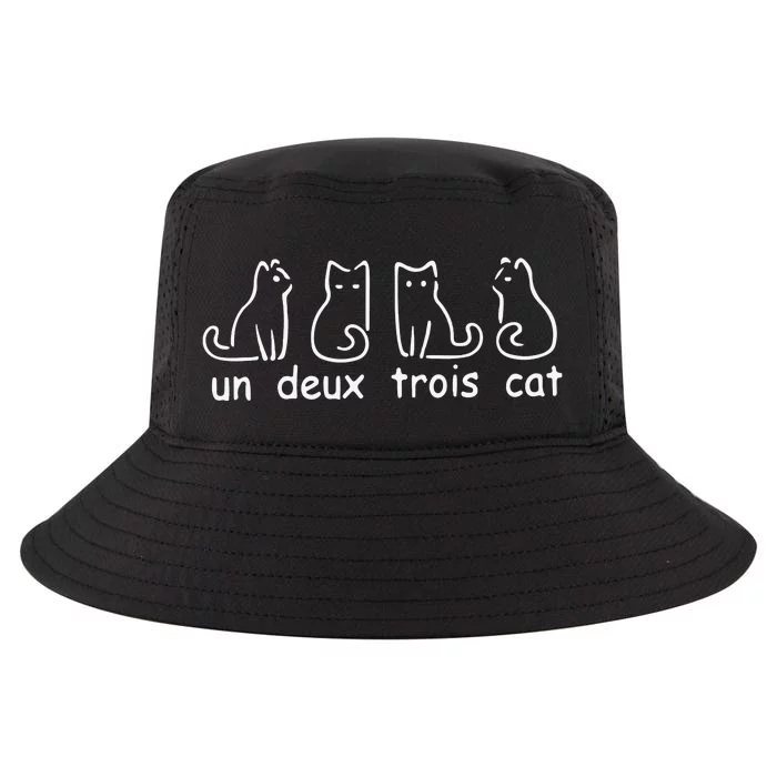 Un Deux Trois Cat Cool Comfort Performance Bucket Hat