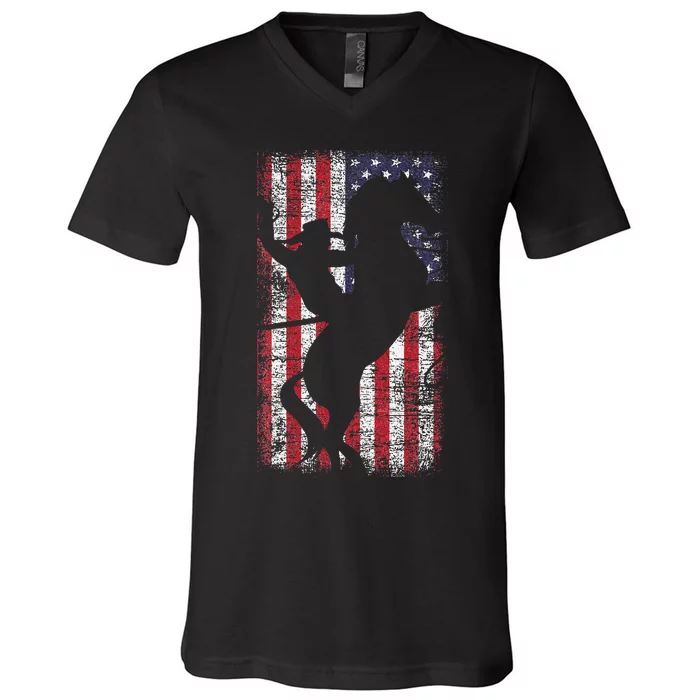 USA Flag American Pride Texas Equestrian 4th Of July Cow V-Neck T-Shirt