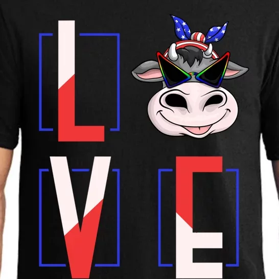 Us Flag Cute Farm Animal Patriotic Farmer Gift Love Cow Gift Pajama Set