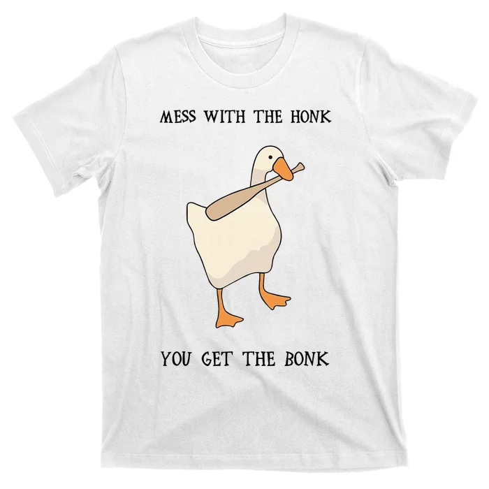 Untitled Funny Goose Game Meme T-Shirt