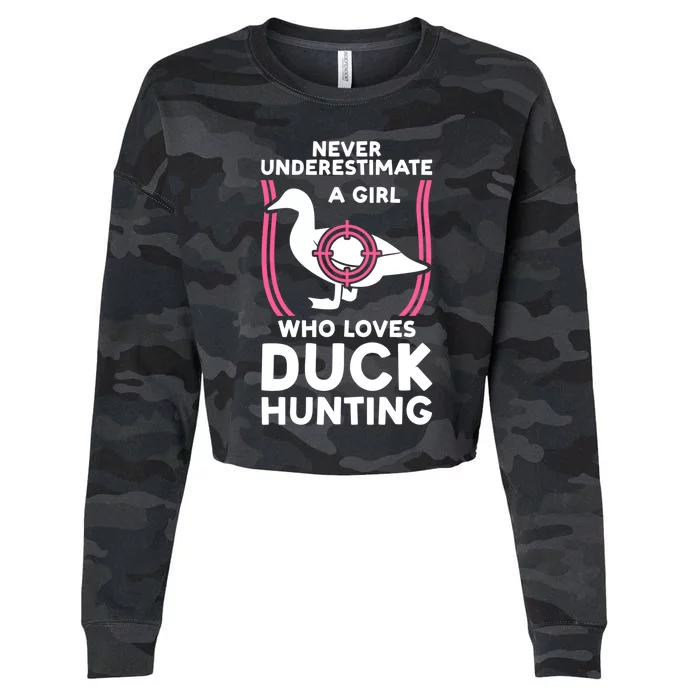 Underestimate Loves Duck Hunting Duck Duck Hunting Gift Cropped Pullover Crew