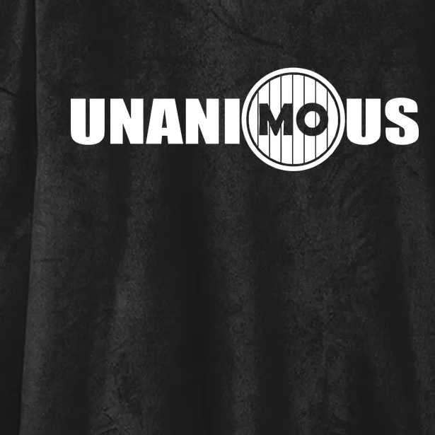 UnaniMOus Hooded Wearable Blanket