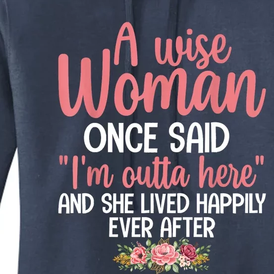 Unique Retirement Retired Grandma Mom Retire Women's Pullover Hoodie