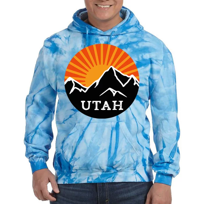 Utah Retro Sunset Mountains Vintage Sun Souvenir Memorabilia Tie Dye Hoodie