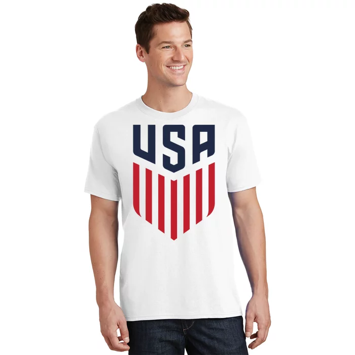 USA Soccer America Flag Football Retro T-Shirt