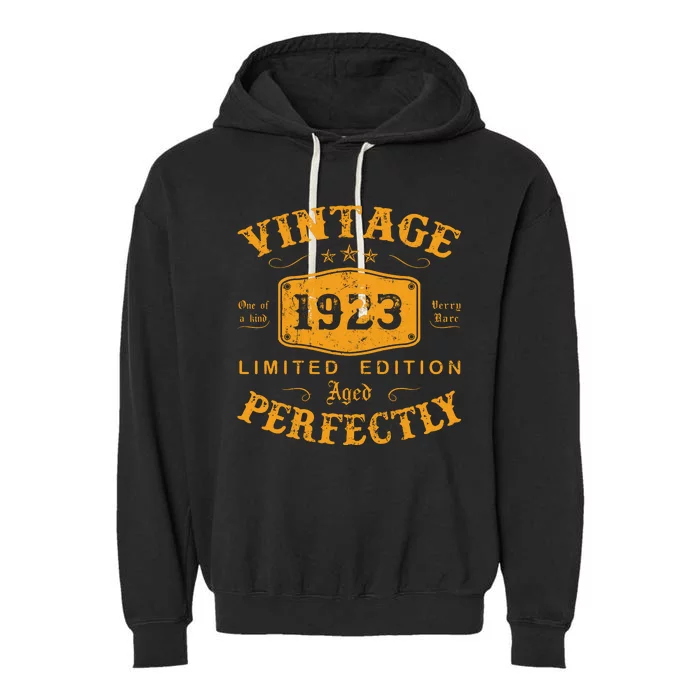 Vintage 1923 99 Birthday Gifts 99th Birthday Gifts Garment-Dyed Fleece Hoodie